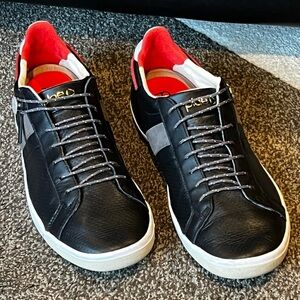 Plae Mulberry Black Leather Sneaker